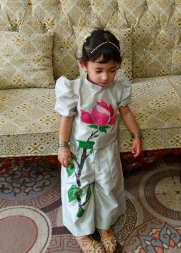 میری گلِ پری🌷   hand-painted girls coord set photo review
