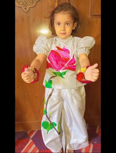 میری گلِ پری🌷   hand-painted girls coord set photo review