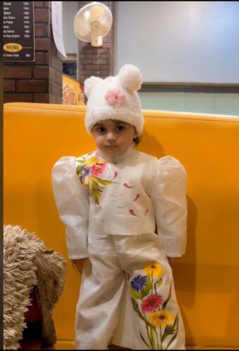 چاندنی  پھولوں جیسی                         hand painted girls coord set photo review