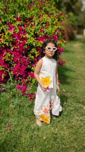 میری پیاری بیٹی 💝 Hand Painted Girls Coord Set | Floral Palazzo & Dupatta photo review